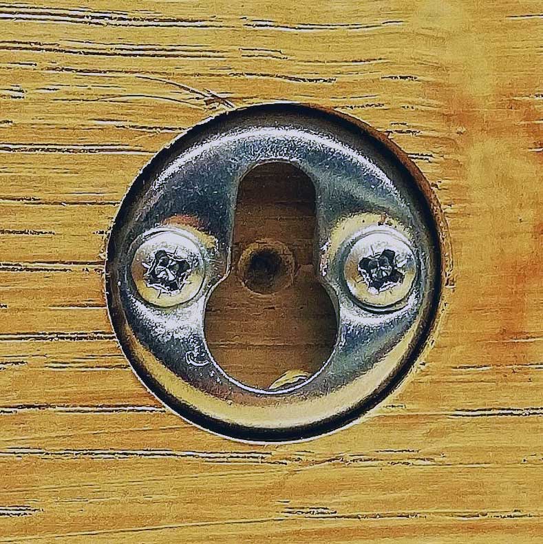 Oak Beam Keyhole Bracket Installation