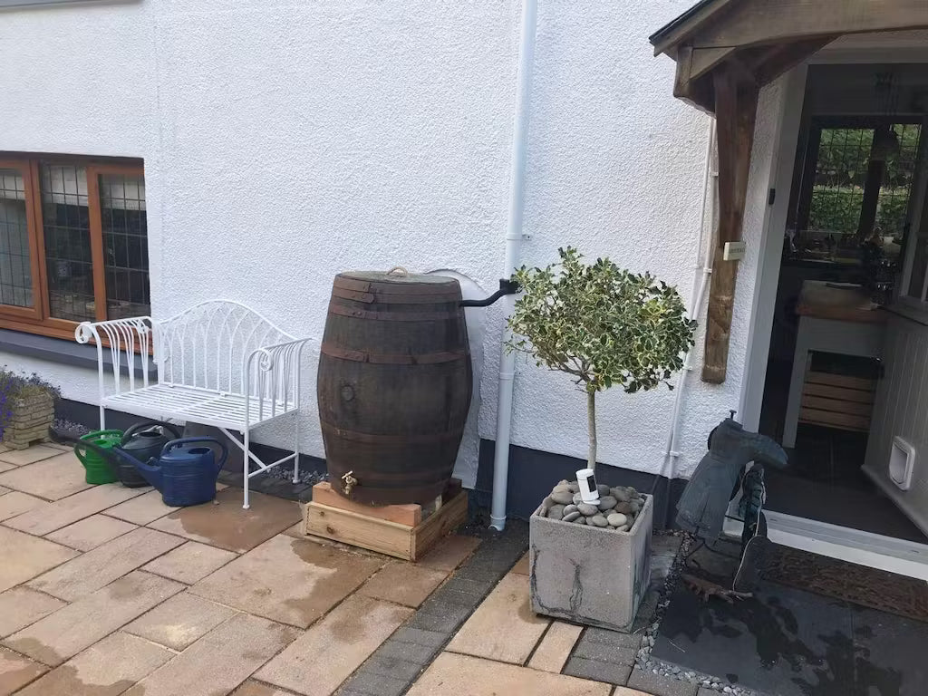 Oak Whisky Barrel Water Butt - 40 Gallon / 55 Gallon / 120 Gallon