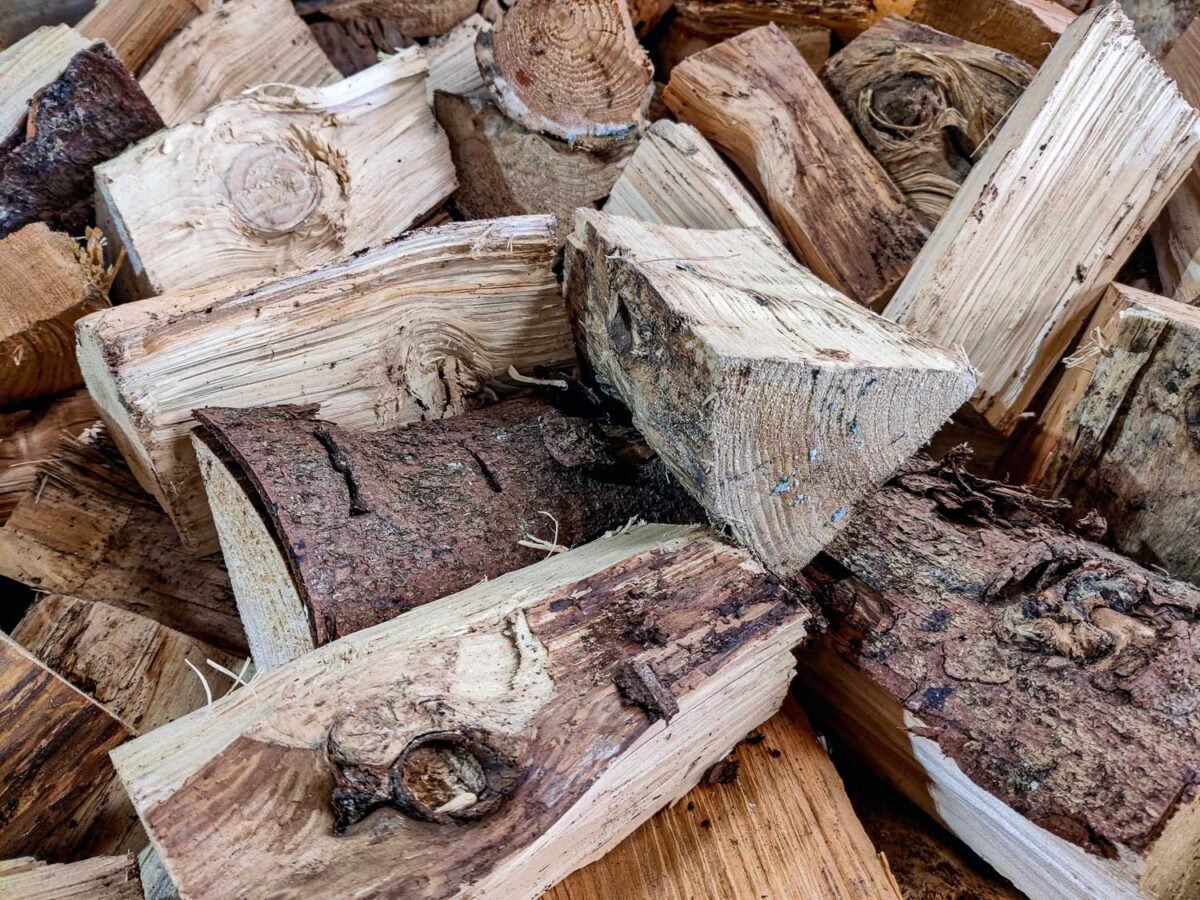Softwood Kiln-Dried Seasoned Firewood Logs - Pembrokeshire/Local Deliveries