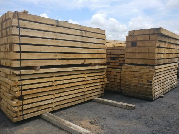 Green Oak Beams / Boards - Structural Grade