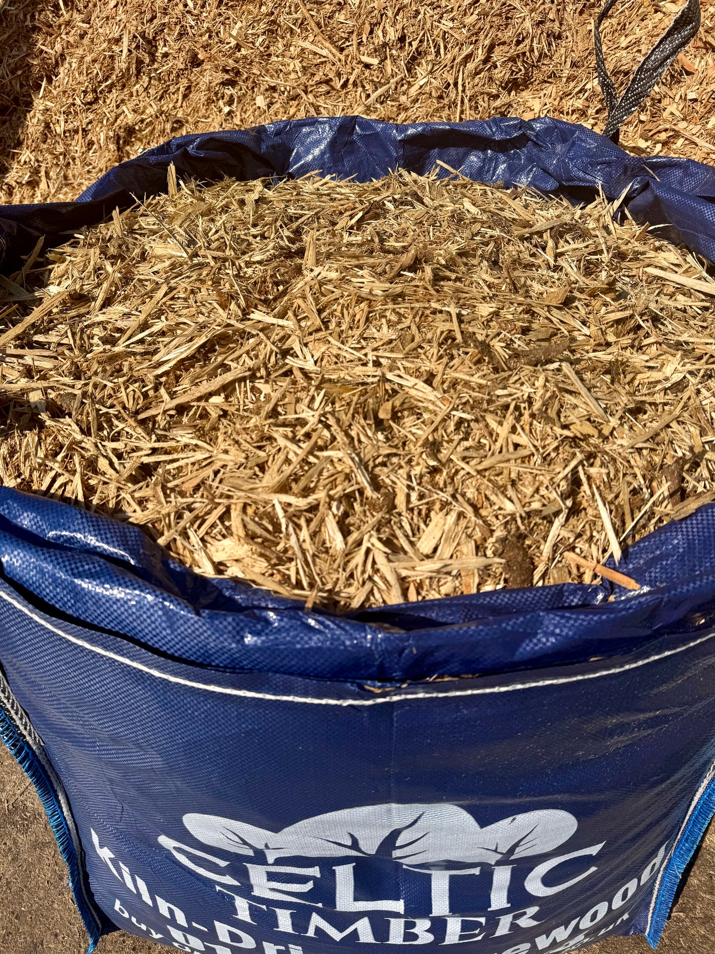 Woodchip & Shred for Landscaping, Gardening & Animal Bedding