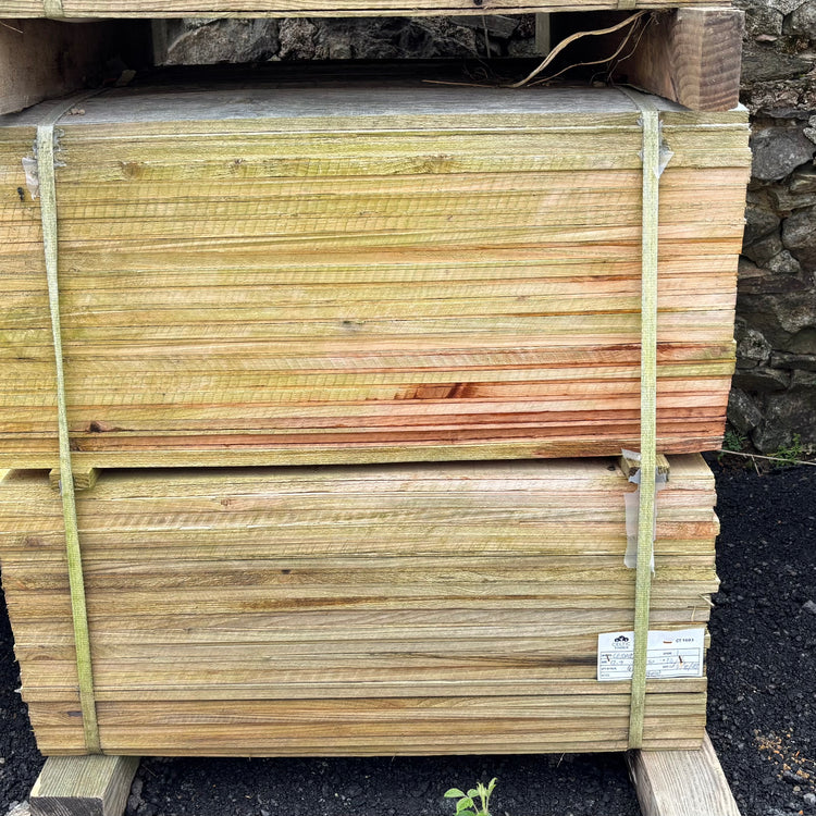 Naturally Treated Softwood Feather Edge Fencing Boards - Larch/Douglas Fir or Cedar