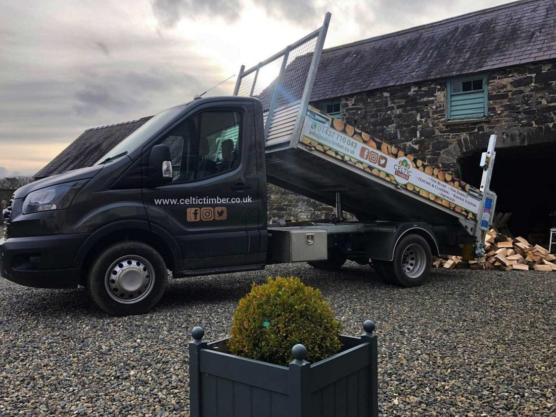 Hardwood Kiln-Dried Seasoned Firewood/Logs - Pembrokeshire/Local Deliveries