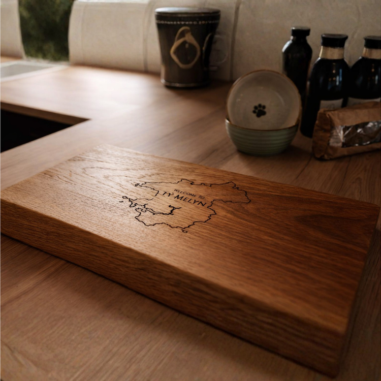 Solid Oak Chopping Board – James Martin Style Butchers Block (Custom Size, Square or Live Waney Edge)
